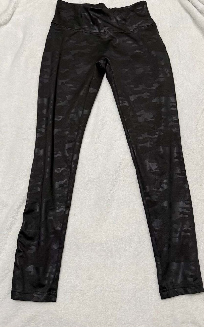 Shinestar Leggings Size M Black Camo Faux Leather